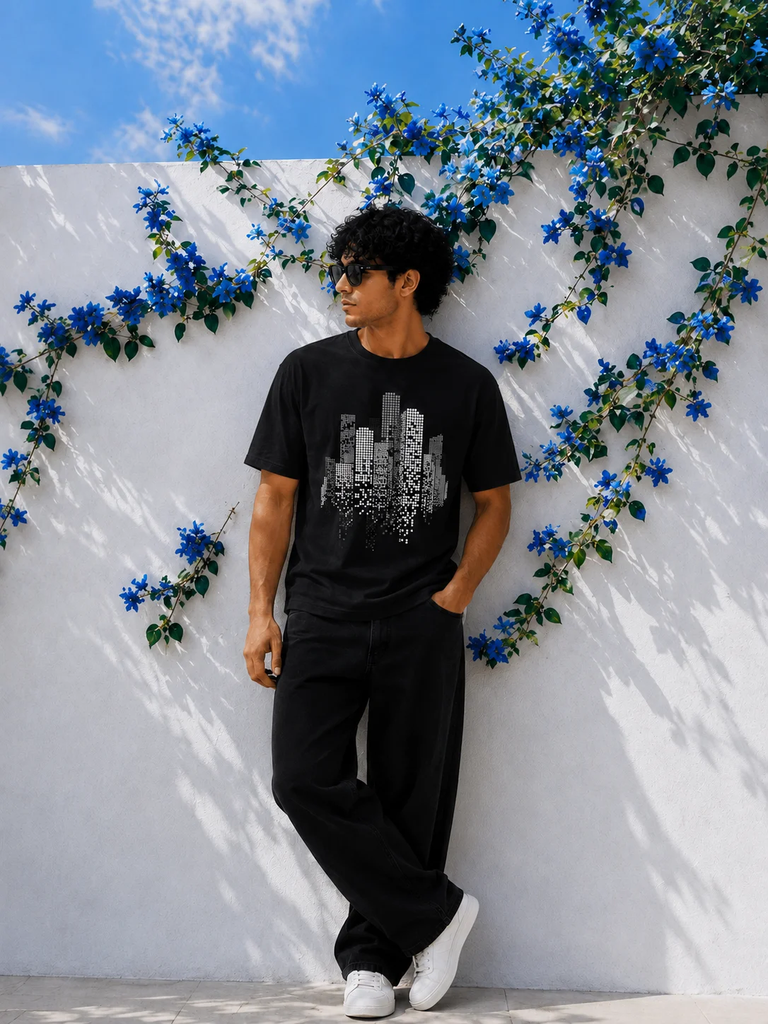 Building graphic tee, photo 3 of 4