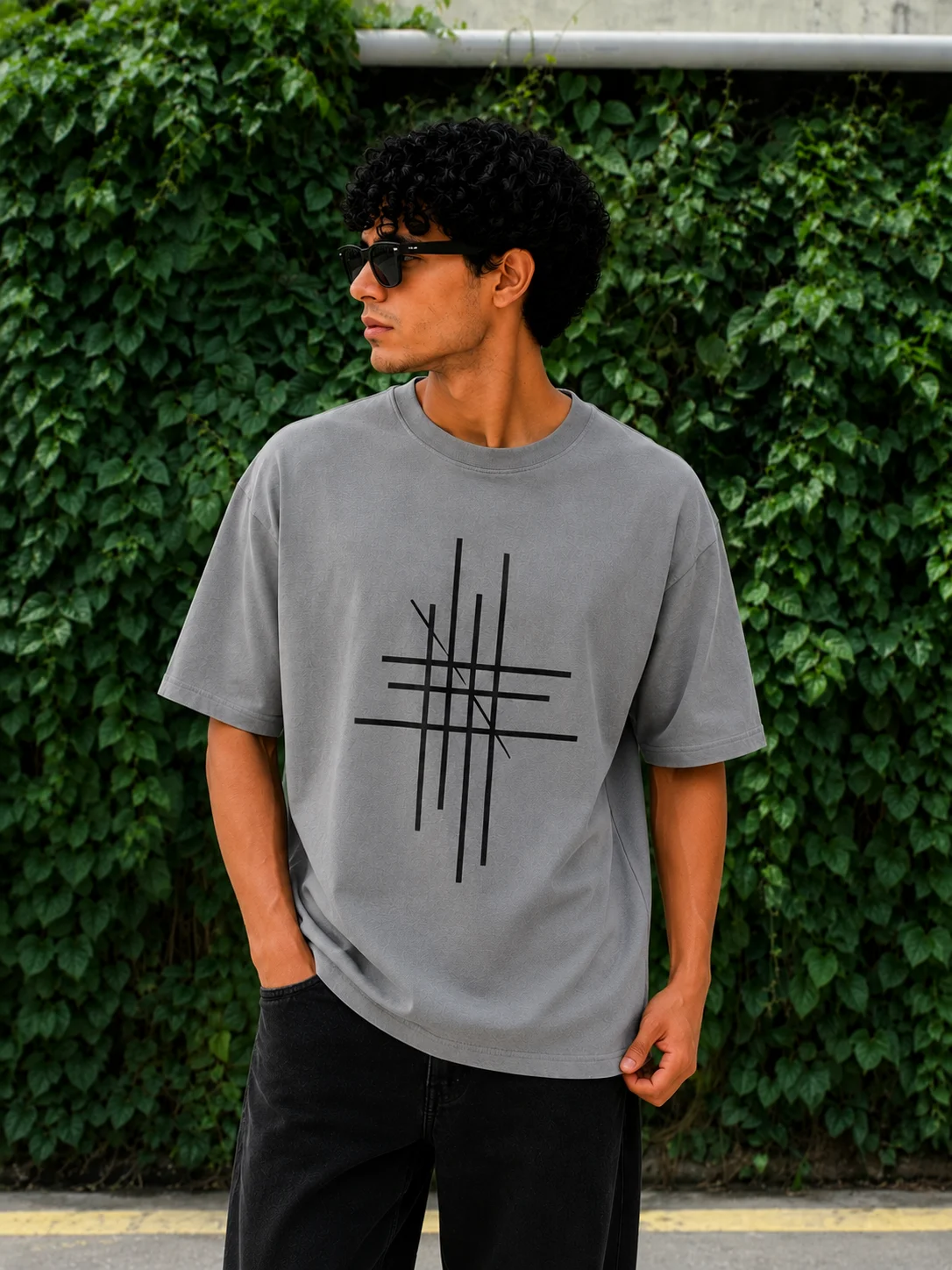 Crosshatch geometric tee, photo 3 of 3