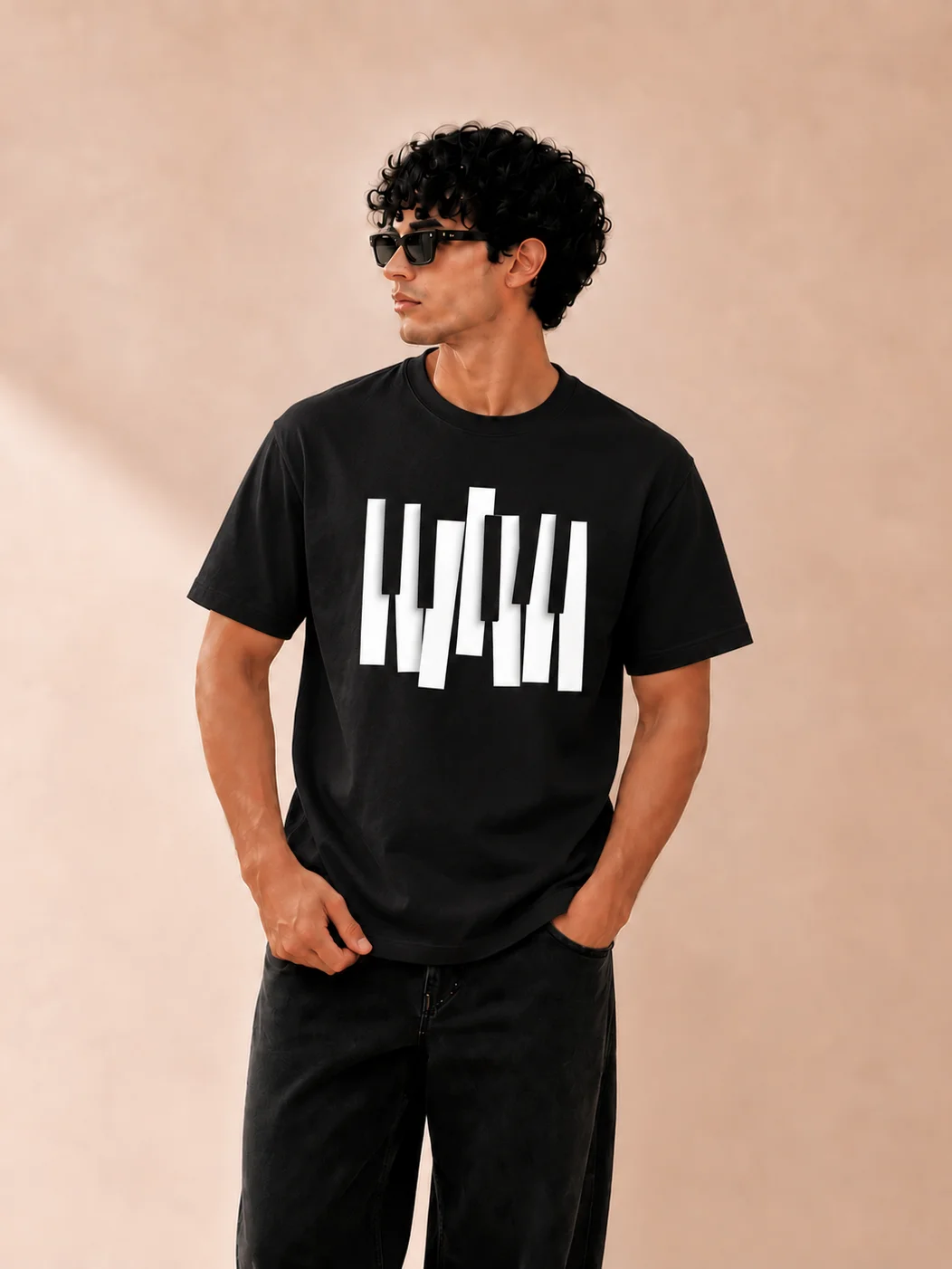 Piano graphic tee
