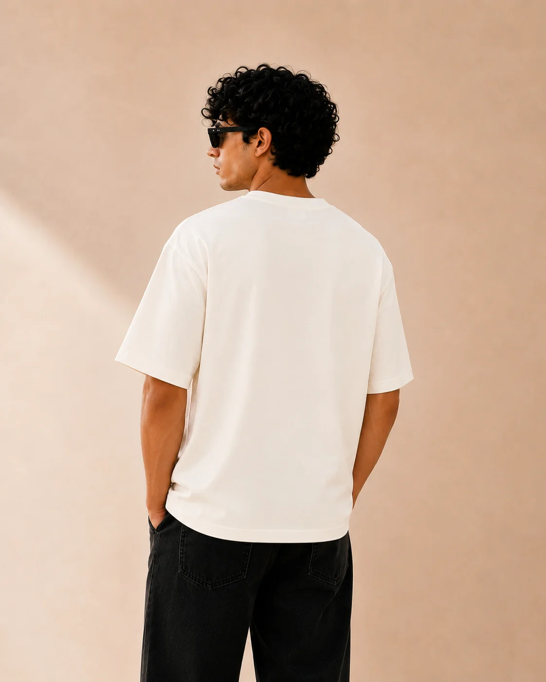 Plain oversized tee, photo 2 of 3